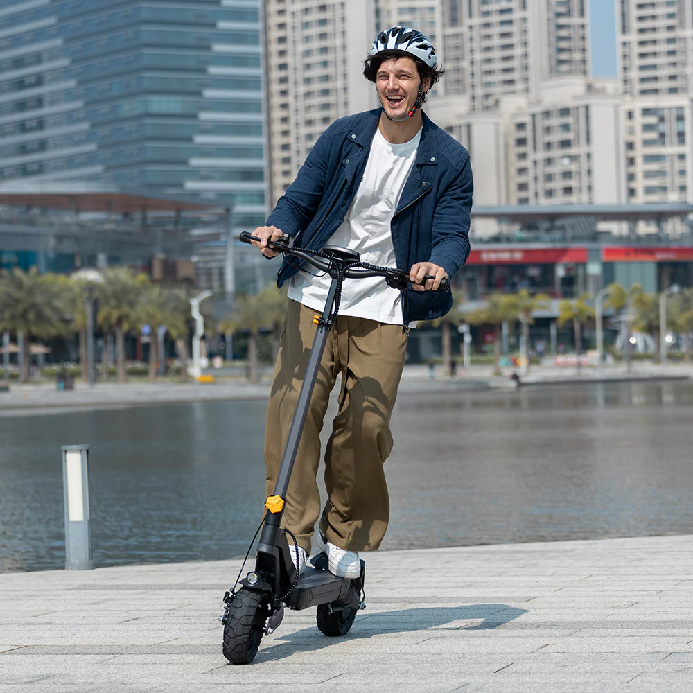 Ausom L2 Electric Scooter - Image 3